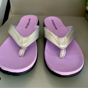 NEW BALANCE women’s flip flops